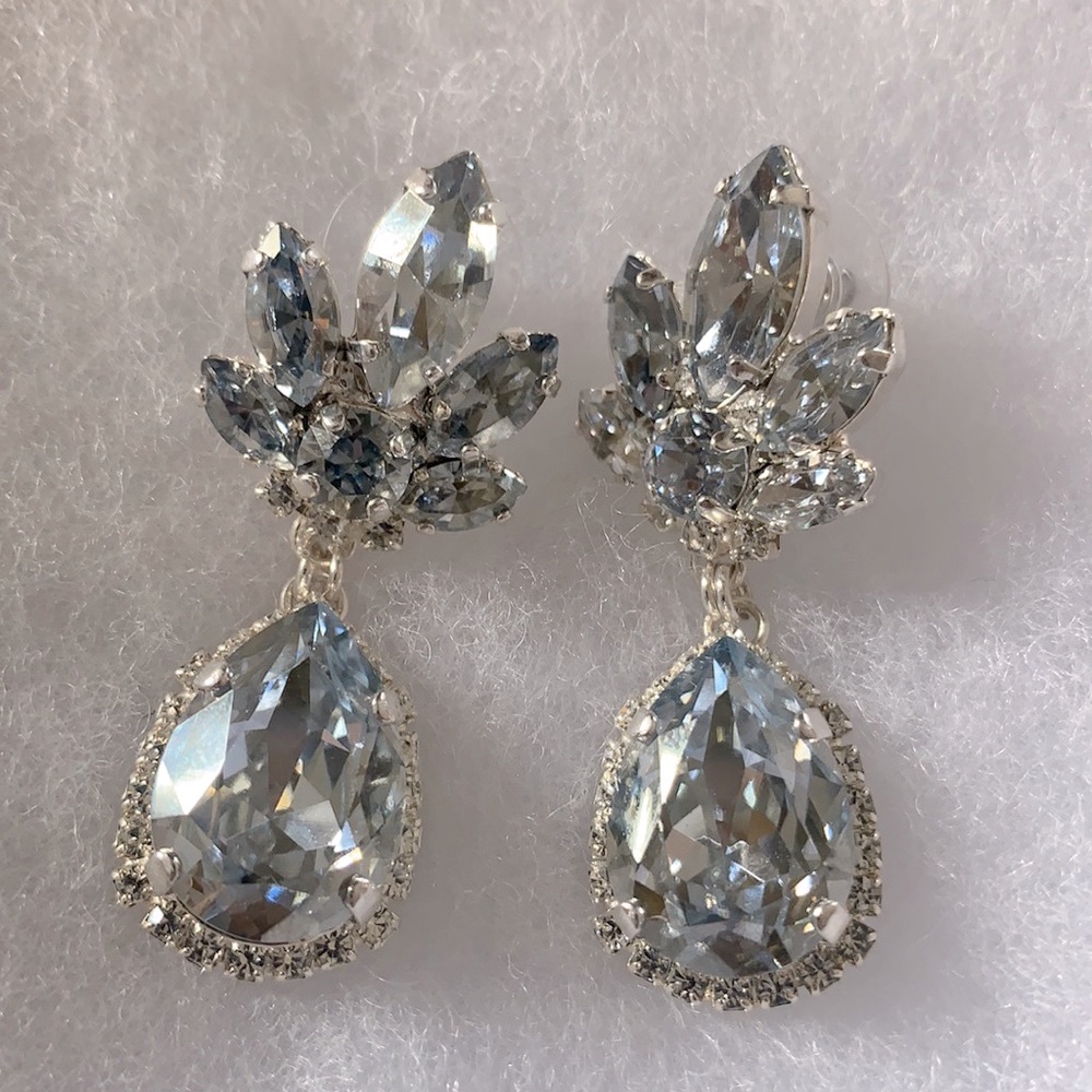Wedding/bridal/prom/glam rhinestone earrings